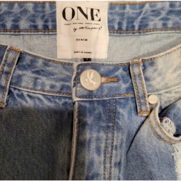 One by One Teaspoon Acid Distressed Denim Skirt, Size 30 - Picture 5 of 8